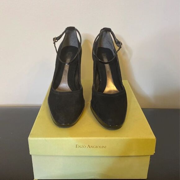 Enzo Angiolini Eacherelle Suede Heels‎ - Picture 2 of 5